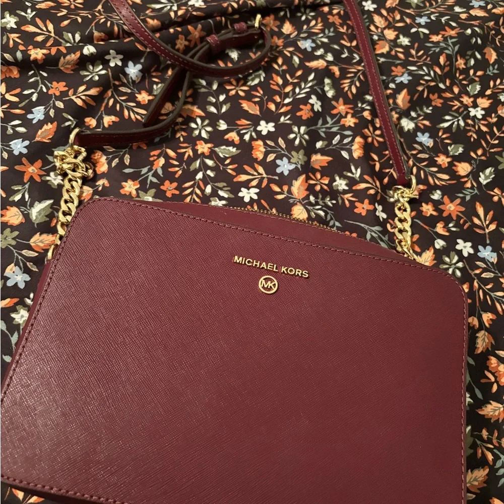 Michael Kors Crossbody Bag in Wine with Gold Hardware